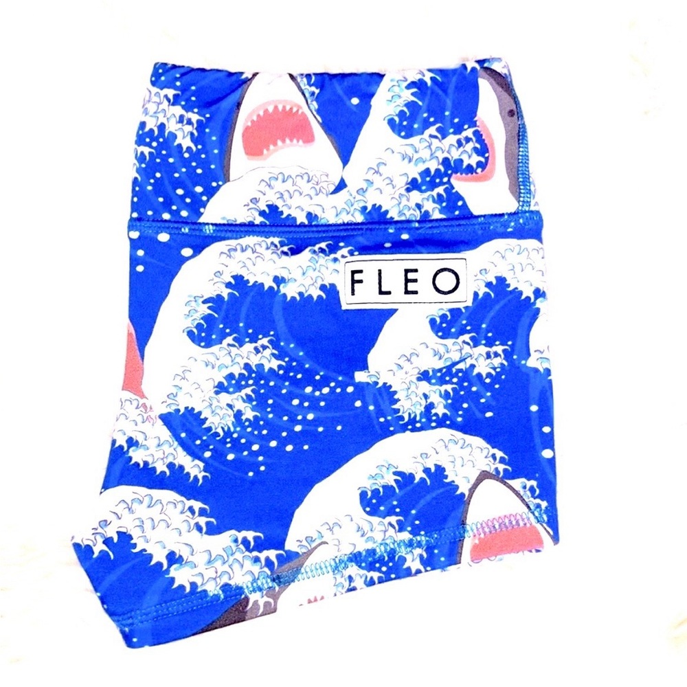 FLEO Jaws Shark 🦈 OG DL 2.5 Shorts S